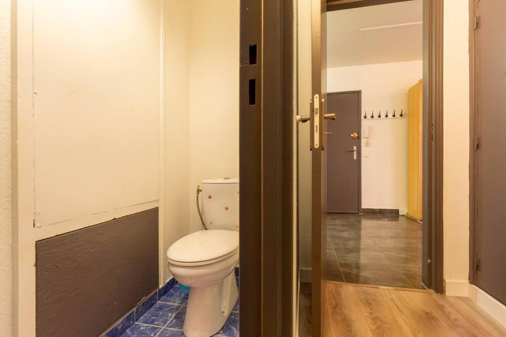 Superbe Appartement Spacieux Avec Parking Gratuit Illzach Екстериор снимка